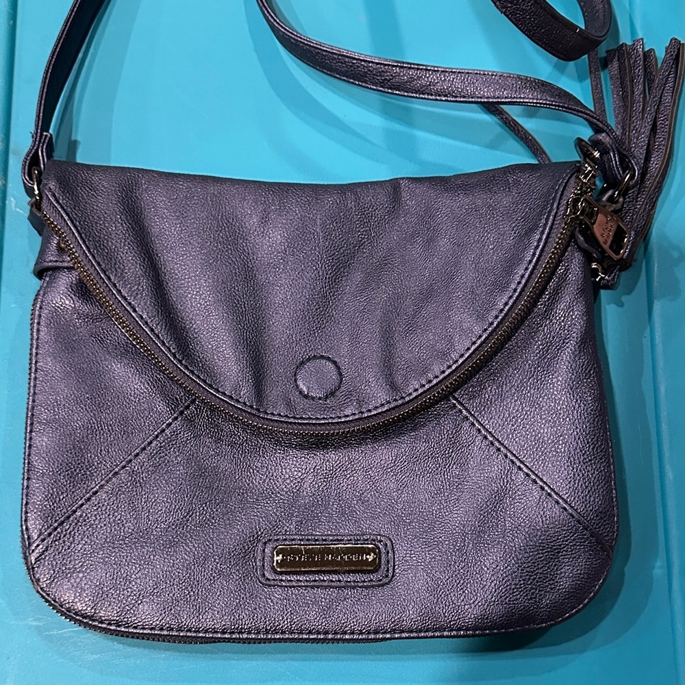 Steve Madden Snap closure Crossbody bag